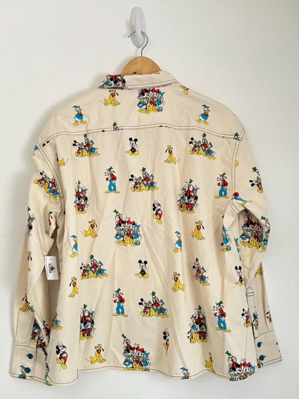 Disney Parks Mickey & Friends Print Long Sleeve Button Up Shirt Shacket NEW - Picture 7 of 8